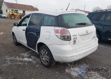 2005 Toyota Matrix z USA, uszkodzony, nr VIN 2T1LR32E65C332616